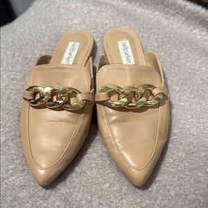 Parker Women's Tan Mules with Gold Chain